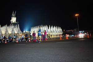 BIB: 
                            <button type="button" onclick="openModal(17332722)" class="btn btn-primary btn-sm float-right btn-popup" data-toggle="modal" data-target=".modal-high-quality">
                        <i class="fas fa-shopping-cart"></i> Add to Cart
                    </button>
                                            <button type="button" onclick="isThisMe(17332722, true)" class="btn btn-success btn-sm float-right btn-popup btn-isme hidden" data-toggle="tooltip" data-placement="bottom" title="นี่คือรูปของคุณใช่ไหม คลิกที่นี่เพื่อเอาเข้าอัลบั้ม">
                        <i class="fas fa-plus"></i> Add to album
                    </button>
                    <button type="button" onclick="isThisMe(17332722, false)" class="btn btn-warning btn-sm float-right btn-popup btn-isnotme hidden">
                        <i class="fas fa-ban"></i> Remove from album
                    </button>