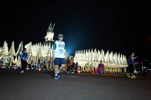 BIB: 456
                            <button type="button" onclick="openModal(17346154)" class="btn btn-primary btn-sm float-right btn-popup" data-toggle="modal" data-target=".modal-high-quality">
                        <i class="fas fa-shopping-cart"></i> Add to Cart
                    </button>
                                            <button type="button" onclick="isThisMe(17346154, true)" class="btn btn-success btn-sm float-right btn-popup btn-isme hidden" data-toggle="tooltip" data-placement="bottom" title="นี่คือรูปของคุณใช่ไหม คลิกที่นี่เพื่อเอาเข้าอัลบั้ม">
                        <i class="fas fa-plus"></i> Add to album
                    </button>
                    <button type="button" onclick="isThisMe(17346154, false)" class="btn btn-warning btn-sm float-right btn-popup btn-isnotme hidden">
                        <i class="fas fa-ban"></i> Remove from album
                    </button>