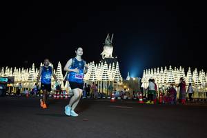 BIB: 4552
                            <button type="button" onclick="openModal(17326245)" class="btn btn-primary btn-sm float-right btn-popup" data-toggle="modal" data-target=".modal-high-quality">
                        <i class="fas fa-shopping-cart"></i> Add to Cart
                    </button>
                                            <button type="button" onclick="isThisMe(17326245, true)" class="btn btn-success btn-sm float-right btn-popup btn-isme hidden" data-toggle="tooltip" data-placement="bottom" title="นี่คือรูปของคุณใช่ไหม คลิกที่นี่เพื่อเอาเข้าอัลบั้ม">
                        <i class="fas fa-plus"></i> Add to album
                    </button>
                    <button type="button" onclick="isThisMe(17326245, false)" class="btn btn-warning btn-sm float-right btn-popup btn-isnotme hidden">
                        <i class="fas fa-ban"></i> Remove from album
                    </button>