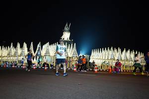 BIB: 456
                            <button type="button" onclick="openModal(17345813)" class="btn btn-primary btn-sm float-right btn-popup" data-toggle="modal" data-target=".modal-high-quality">
                        <i class="fas fa-shopping-cart"></i> Add to Cart
                    </button>
                                            <button type="button" onclick="isThisMe(17345813, true)" class="btn btn-success btn-sm float-right btn-popup btn-isme hidden" data-toggle="tooltip" data-placement="bottom" title="นี่คือรูปของคุณใช่ไหม คลิกที่นี่เพื่อเอาเข้าอัลบั้ม">
                        <i class="fas fa-plus"></i> Add to album
                    </button>
                    <button type="button" onclick="isThisMe(17345813, false)" class="btn btn-warning btn-sm float-right btn-popup btn-isnotme hidden">
                        <i class="fas fa-ban"></i> Remove from album
                    </button>