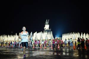 BIB: 21324
                            <button type="button" onclick="openModal(16904417)" class="btn btn-primary btn-sm float-right btn-popup" data-toggle="modal" data-target=".modal-high-quality">
                        <i class="fas fa-shopping-cart"></i> Add to Cart
                    </button>
                                            <button type="button" onclick="isThisMe(16904417, true)" class="btn btn-success btn-sm float-right btn-popup btn-isme hidden" data-toggle="tooltip" data-placement="bottom" title="นี่คือรูปของคุณใช่ไหม คลิกที่นี่เพื่อเอาเข้าอัลบั้ม">
                        <i class="fas fa-plus"></i> Add to album
                    </button>
                    <button type="button" onclick="isThisMe(16904417, false)" class="btn btn-warning btn-sm float-right btn-popup btn-isnotme hidden">
                        <i class="fas fa-ban"></i> Remove from album
                    </button>