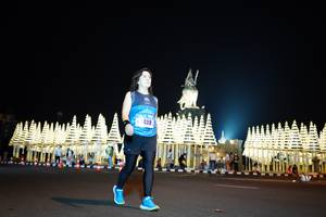 BIB: 439
                            <button type="button" onclick="openModal(17350341)" class="btn btn-primary btn-sm float-right btn-popup" data-toggle="modal" data-target=".modal-high-quality">
                        <i class="fas fa-shopping-cart"></i> Add to Cart
                    </button>
                                            <button type="button" onclick="isThisMe(17350341, true)" class="btn btn-success btn-sm float-right btn-popup btn-isme hidden" data-toggle="tooltip" data-placement="bottom" title="นี่คือรูปของคุณใช่ไหม คลิกที่นี่เพื่อเอาเข้าอัลบั้ม">
                        <i class="fas fa-plus"></i> Add to album
                    </button>
                    <button type="button" onclick="isThisMe(17350341, false)" class="btn btn-warning btn-sm float-right btn-popup btn-isnotme hidden">
                        <i class="fas fa-ban"></i> Remove from album
                    </button>