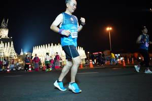 BIB: 4252
                            <button type="button" onclick="openModal(17329506)" class="btn btn-primary btn-sm float-right btn-popup" data-toggle="modal" data-target=".modal-high-quality">
                        <i class="fas fa-shopping-cart"></i> Add to Cart
                    </button>
                                            <button type="button" onclick="isThisMe(17329506, true)" class="btn btn-success btn-sm float-right btn-popup btn-isme hidden" data-toggle="tooltip" data-placement="bottom" title="นี่คือรูปของคุณใช่ไหม คลิกที่นี่เพื่อเอาเข้าอัลบั้ม">
                        <i class="fas fa-plus"></i> Add to album
                    </button>
                    <button type="button" onclick="isThisMe(17329506, false)" class="btn btn-warning btn-sm float-right btn-popup btn-isnotme hidden">
                        <i class="fas fa-ban"></i> Remove from album
                    </button>