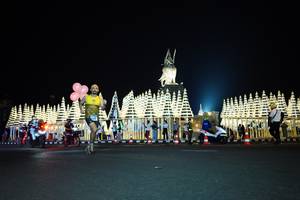 BIB: 
                            <button type="button" onclick="openModal(17368042)" class="btn btn-primary btn-sm float-right btn-popup" data-toggle="modal" data-target=".modal-high-quality">
                        <i class="fas fa-shopping-cart"></i> Add to Cart
                    </button>
                                            <button type="button" onclick="isThisMe(17368042, true)" class="btn btn-success btn-sm float-right btn-popup btn-isme hidden" data-toggle="tooltip" data-placement="bottom" title="นี่คือรูปของคุณใช่ไหม คลิกที่นี่เพื่อเอาเข้าอัลบั้ม">
                        <i class="fas fa-plus"></i> Add to album
                    </button>
                    <button type="button" onclick="isThisMe(17368042, false)" class="btn btn-warning btn-sm float-right btn-popup btn-isnotme hidden">
                        <i class="fas fa-ban"></i> Remove from album
                    </button>