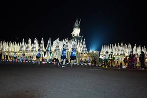 BIB: 
                            <button type="button" onclick="openModal(17353351)" class="btn btn-primary btn-sm float-right btn-popup" data-toggle="modal" data-target=".modal-high-quality">
                        <i class="fas fa-shopping-cart"></i> Add to Cart
                    </button>
                                            <button type="button" onclick="isThisMe(17353351, true)" class="btn btn-success btn-sm float-right btn-popup btn-isme hidden" data-toggle="tooltip" data-placement="bottom" title="นี่คือรูปของคุณใช่ไหม คลิกที่นี่เพื่อเอาเข้าอัลบั้ม">
                        <i class="fas fa-plus"></i> Add to album
                    </button>
                    <button type="button" onclick="isThisMe(17353351, false)" class="btn btn-warning btn-sm float-right btn-popup btn-isnotme hidden">
                        <i class="fas fa-ban"></i> Remove from album
                    </button>