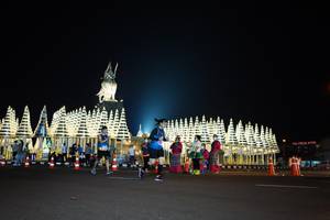 BIB: 
                            <button type="button" onclick="openModal(17333076)" class="btn btn-primary btn-sm float-right btn-popup" data-toggle="modal" data-target=".modal-high-quality">
                        <i class="fas fa-shopping-cart"></i> Add to Cart
                    </button>
                                            <button type="button" onclick="isThisMe(17333076, true)" class="btn btn-success btn-sm float-right btn-popup btn-isme hidden" data-toggle="tooltip" data-placement="bottom" title="นี่คือรูปของคุณใช่ไหม คลิกที่นี่เพื่อเอาเข้าอัลบั้ม">
                        <i class="fas fa-plus"></i> Add to album
                    </button>
                    <button type="button" onclick="isThisMe(17333076, false)" class="btn btn-warning btn-sm float-right btn-popup btn-isnotme hidden">
                        <i class="fas fa-ban"></i> Remove from album
                    </button>