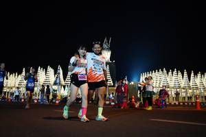 BIB: 40336, 44342
                            <button type="button" onclick="openModal(17325691)" class="btn btn-primary btn-sm float-right btn-popup" data-toggle="modal" data-target=".modal-high-quality">
                        <i class="fas fa-shopping-cart"></i> Add to Cart
                    </button>
                                            <button type="button" onclick="isThisMe(17325691, true)" class="btn btn-success btn-sm float-right btn-popup btn-isme hidden" data-toggle="tooltip" data-placement="bottom" title="นี่คือรูปของคุณใช่ไหม คลิกที่นี่เพื่อเอาเข้าอัลบั้ม">
                        <i class="fas fa-plus"></i> Add to album
                    </button>
                    <button type="button" onclick="isThisMe(17325691, false)" class="btn btn-warning btn-sm float-right btn-popup btn-isnotme hidden">
                        <i class="fas fa-ban"></i> Remove from album
                    </button>