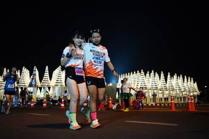 BIB: 0336, 4434
                            <button type="button" onclick="openModal(17325979)" class="btn btn-primary btn-sm float-right btn-popup" data-toggle="modal" data-target=".modal-high-quality">
                        <i class="fas fa-shopping-cart"></i> Add to Cart
                    </button>
                                            <button type="button" onclick="isThisMe(17325979, true)" class="btn btn-success btn-sm float-right btn-popup btn-isme hidden" data-toggle="tooltip" data-placement="bottom" title="นี่คือรูปของคุณใช่ไหม คลิกที่นี่เพื่อเอาเข้าอัลบั้ม">
                        <i class="fas fa-plus"></i> Add to album
                    </button>
                    <button type="button" onclick="isThisMe(17325979, false)" class="btn btn-warning btn-sm float-right btn-popup btn-isnotme hidden">
                        <i class="fas fa-ban"></i> Remove from album
                    </button>