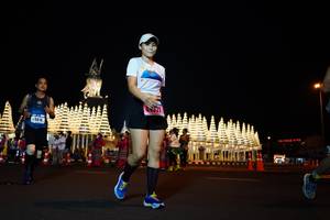 BIB: 40816
                            <button type="button" onclick="openModal(17308898)" class="btn btn-primary btn-sm float-right btn-popup" data-toggle="modal" data-target=".modal-high-quality">
                        <i class="fas fa-shopping-cart"></i> Add to Cart
                    </button>
                                            <button type="button" onclick="isThisMe(17308898, true)" class="btn btn-success btn-sm float-right btn-popup btn-isme hidden" data-toggle="tooltip" data-placement="bottom" title="นี่คือรูปของคุณใช่ไหม คลิกที่นี่เพื่อเอาเข้าอัลบั้ม">
                        <i class="fas fa-plus"></i> Add to album
                    </button>
                    <button type="button" onclick="isThisMe(17308898, false)" class="btn btn-warning btn-sm float-right btn-popup btn-isnotme hidden">
                        <i class="fas fa-ban"></i> Remove from album
                    </button>