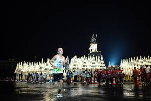 BIB: 6240
                            <button type="button" onclick="openModal(16395682)" class="btn btn-primary btn-sm float-right btn-popup" data-toggle="modal" data-target=".modal-high-quality">
                        <i class="fas fa-shopping-cart"></i> Add to Cart
                    </button>
                                            <button type="button" onclick="isThisMe(16395682, true)" class="btn btn-success btn-sm float-right btn-popup btn-isme hidden" data-toggle="tooltip" data-placement="bottom" title="นี่คือรูปของคุณใช่ไหม คลิกที่นี่เพื่อเอาเข้าอัลบั้ม">
                        <i class="fas fa-plus"></i> Add to album
                    </button>
                    <button type="button" onclick="isThisMe(16395682, false)" class="btn btn-warning btn-sm float-right btn-popup btn-isnotme hidden">
                        <i class="fas fa-ban"></i> Remove from album
                    </button>