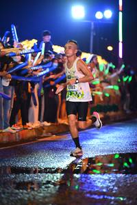 BIB: 402
                            <button type="button" onclick="openModal(16348913)" class="btn btn-primary btn-sm float-right btn-popup" data-toggle="modal" data-target=".modal-high-quality">
                        <i class="fas fa-shopping-cart"></i> Add to Cart
                    </button>
                                            <button type="button" onclick="isThisMe(16348913, true)" class="btn btn-success btn-sm float-right btn-popup btn-isme hidden" data-toggle="tooltip" data-placement="bottom" title="นี่คือรูปของคุณใช่ไหม คลิกที่นี่เพื่อเอาเข้าอัลบั้ม">
                        <i class="fas fa-plus"></i> Add to album
                    </button>
                    <button type="button" onclick="isThisMe(16348913, false)" class="btn btn-warning btn-sm float-right btn-popup btn-isnotme hidden">
                        <i class="fas fa-ban"></i> Remove from album
                    </button>