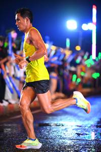 BIB: 
                            <button type="button" onclick="openModal(16414310)" class="btn btn-primary btn-sm float-right btn-popup" data-toggle="modal" data-target=".modal-high-quality">
                        <i class="fas fa-shopping-cart"></i> Add to Cart
                    </button>
                                            <button type="button" onclick="isThisMe(16414310, true)" class="btn btn-success btn-sm float-right btn-popup btn-isme hidden" data-toggle="tooltip" data-placement="bottom" title="นี่คือรูปของคุณใช่ไหม คลิกที่นี่เพื่อเอาเข้าอัลบั้ม">
                        <i class="fas fa-plus"></i> Add to album
                    </button>
                    <button type="button" onclick="isThisMe(16414310, false)" class="btn btn-warning btn-sm float-right btn-popup btn-isnotme hidden">
                        <i class="fas fa-ban"></i> Remove from album
                    </button>