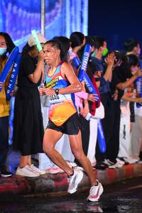 BIB: 646
                            <button type="button" onclick="openModal(16392946)" class="btn btn-primary btn-sm float-right btn-popup" data-toggle="modal" data-target=".modal-high-quality">
                        <i class="fas fa-shopping-cart"></i> Add to Cart
                    </button>
                                            <button type="button" onclick="isThisMe(16392946, true)" class="btn btn-success btn-sm float-right btn-popup btn-isme hidden" data-toggle="tooltip" data-placement="bottom" title="นี่คือรูปของคุณใช่ไหม คลิกที่นี่เพื่อเอาเข้าอัลบั้ม">
                        <i class="fas fa-plus"></i> Add to album
                    </button>
                    <button type="button" onclick="isThisMe(16392946, false)" class="btn btn-warning btn-sm float-right btn-popup btn-isnotme hidden">
                        <i class="fas fa-ban"></i> Remove from album
                    </button>