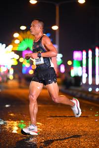 BIB: 20011
                            <button type="button" onclick="openModal(16379052)" class="btn btn-primary btn-sm float-right btn-popup" data-toggle="modal" data-target=".modal-high-quality">
                        <i class="fas fa-shopping-cart"></i> Add to Cart
                    </button>
                                            <button type="button" onclick="isThisMe(16379052, true)" class="btn btn-success btn-sm float-right btn-popup btn-isme hidden" data-toggle="tooltip" data-placement="bottom" title="นี่คือรูปของคุณใช่ไหม คลิกที่นี่เพื่อเอาเข้าอัลบั้ม">
                        <i class="fas fa-plus"></i> Add to album
                    </button>
                    <button type="button" onclick="isThisMe(16379052, false)" class="btn btn-warning btn-sm float-right btn-popup btn-isnotme hidden">
                        <i class="fas fa-ban"></i> Remove from album
                    </button>