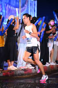 BIB: 050
                            <button type="button" onclick="openModal(16418592)" class="btn btn-primary btn-sm float-right btn-popup" data-toggle="modal" data-target=".modal-high-quality">
                        <i class="fas fa-shopping-cart"></i> Add to Cart
                    </button>
                                            <button type="button" onclick="isThisMe(16418592, true)" class="btn btn-success btn-sm float-right btn-popup btn-isme hidden" data-toggle="tooltip" data-placement="bottom" title="นี่คือรูปของคุณใช่ไหม คลิกที่นี่เพื่อเอาเข้าอัลบั้ม">
                        <i class="fas fa-plus"></i> Add to album
                    </button>
                    <button type="button" onclick="isThisMe(16418592, false)" class="btn btn-warning btn-sm float-right btn-popup btn-isnotme hidden">
                        <i class="fas fa-ban"></i> Remove from album
                    </button>