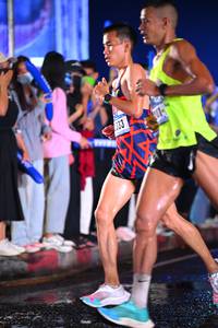 BIB: 833
                            <button type="button" onclick="openModal(16354151)" class="btn btn-primary btn-sm float-right btn-popup" data-toggle="modal" data-target=".modal-high-quality">
                        <i class="fas fa-shopping-cart"></i> Add to Cart
                    </button>
                                            <button type="button" onclick="isThisMe(16354151, true)" class="btn btn-success btn-sm float-right btn-popup btn-isme hidden" data-toggle="tooltip" data-placement="bottom" title="นี่คือรูปของคุณใช่ไหม คลิกที่นี่เพื่อเอาเข้าอัลบั้ม">
                        <i class="fas fa-plus"></i> Add to album
                    </button>
                    <button type="button" onclick="isThisMe(16354151, false)" class="btn btn-warning btn-sm float-right btn-popup btn-isnotme hidden">
                        <i class="fas fa-ban"></i> Remove from album
                    </button>