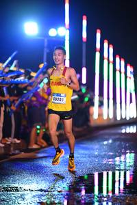 BIB: 40249
                            <button type="button" onclick="openModal(16389839)" class="btn btn-primary btn-sm float-right btn-popup" data-toggle="modal" data-target=".modal-high-quality">
                        <i class="fas fa-shopping-cart"></i> Add to Cart
                    </button>
                                            <button type="button" onclick="isThisMe(16389839, true)" class="btn btn-success btn-sm float-right btn-popup btn-isme hidden" data-toggle="tooltip" data-placement="bottom" title="นี่คือรูปของคุณใช่ไหม คลิกที่นี่เพื่อเอาเข้าอัลบั้ม">
                        <i class="fas fa-plus"></i> Add to album
                    </button>
                    <button type="button" onclick="isThisMe(16389839, false)" class="btn btn-warning btn-sm float-right btn-popup btn-isnotme hidden">
                        <i class="fas fa-ban"></i> Remove from album
                    </button>