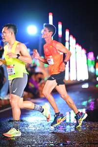 BIB: 030
                            <button type="button" onclick="openModal(16628990)" class="btn btn-primary btn-sm float-right btn-popup" data-toggle="modal" data-target=".modal-high-quality">
                        <i class="fas fa-shopping-cart"></i> Add to Cart
                    </button>
                                            <button type="button" onclick="isThisMe(16628990, true)" class="btn btn-success btn-sm float-right btn-popup btn-isme hidden" data-toggle="tooltip" data-placement="bottom" title="นี่คือรูปของคุณใช่ไหม คลิกที่นี่เพื่อเอาเข้าอัลบั้ม">
                        <i class="fas fa-plus"></i> Add to album
                    </button>
                    <button type="button" onclick="isThisMe(16628990, false)" class="btn btn-warning btn-sm float-right btn-popup btn-isnotme hidden">
                        <i class="fas fa-ban"></i> Remove from album
                    </button>