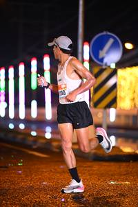 BIB: 140
                            <button type="button" onclick="openModal(16390440)" class="btn btn-primary btn-sm float-right btn-popup" data-toggle="modal" data-target=".modal-high-quality">
                        <i class="fas fa-shopping-cart"></i> Add to Cart
                    </button>
                                            <button type="button" onclick="isThisMe(16390440, true)" class="btn btn-success btn-sm float-right btn-popup btn-isme hidden" data-toggle="tooltip" data-placement="bottom" title="นี่คือรูปของคุณใช่ไหม คลิกที่นี่เพื่อเอาเข้าอัลบั้ม">
                        <i class="fas fa-plus"></i> Add to album
                    </button>
                    <button type="button" onclick="isThisMe(16390440, false)" class="btn btn-warning btn-sm float-right btn-popup btn-isnotme hidden">
                        <i class="fas fa-ban"></i> Remove from album
                    </button>