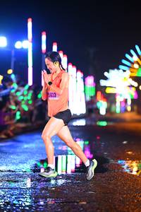 BIB: 5433
                            <button type="button" onclick="openModal(16417764)" class="btn btn-primary btn-sm float-right btn-popup" data-toggle="modal" data-target=".modal-high-quality">
                        <i class="fas fa-shopping-cart"></i> Add to Cart
                    </button>
                                            <button type="button" onclick="isThisMe(16417764, true)" class="btn btn-success btn-sm float-right btn-popup btn-isme hidden" data-toggle="tooltip" data-placement="bottom" title="นี่คือรูปของคุณใช่ไหม คลิกที่นี่เพื่อเอาเข้าอัลบั้ม">
                        <i class="fas fa-plus"></i> Add to album
                    </button>
                    <button type="button" onclick="isThisMe(16417764, false)" class="btn btn-warning btn-sm float-right btn-popup btn-isnotme hidden">
                        <i class="fas fa-ban"></i> Remove from album
                    </button>