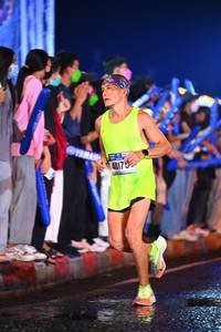 BIB: 40179
                            <button type="button" onclick="openModal(16410975)" class="btn btn-primary btn-sm float-right btn-popup" data-toggle="modal" data-target=".modal-high-quality">
                        <i class="fas fa-shopping-cart"></i> Add to Cart
                    </button>
                                            <button type="button" onclick="isThisMe(16410975, true)" class="btn btn-success btn-sm float-right btn-popup btn-isme hidden" data-toggle="tooltip" data-placement="bottom" title="นี่คือรูปของคุณใช่ไหม คลิกที่นี่เพื่อเอาเข้าอัลบั้ม">
                        <i class="fas fa-plus"></i> Add to album
                    </button>
                    <button type="button" onclick="isThisMe(16410975, false)" class="btn btn-warning btn-sm float-right btn-popup btn-isnotme hidden">
                        <i class="fas fa-ban"></i> Remove from album
                    </button>