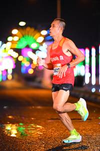 BIB: 162
                            <button type="button" onclick="openModal(16411804)" class="btn btn-primary btn-sm float-right btn-popup" data-toggle="modal" data-target=".modal-high-quality">
                        <i class="fas fa-shopping-cart"></i> Add to Cart
                    </button>
                                            <button type="button" onclick="isThisMe(16411804, true)" class="btn btn-success btn-sm float-right btn-popup btn-isme hidden" data-toggle="tooltip" data-placement="bottom" title="นี่คือรูปของคุณใช่ไหม คลิกที่นี่เพื่อเอาเข้าอัลบั้ม">
                        <i class="fas fa-plus"></i> Add to album
                    </button>
                    <button type="button" onclick="isThisMe(16411804, false)" class="btn btn-warning btn-sm float-right btn-popup btn-isnotme hidden">
                        <i class="fas fa-ban"></i> Remove from album
                    </button>