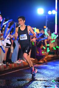 BIB: 40302
                            <button type="button" onclick="openModal(16416558)" class="btn btn-primary btn-sm float-right btn-popup" data-toggle="modal" data-target=".modal-high-quality">
                        <i class="fas fa-shopping-cart"></i> Add to Cart
                    </button>
                                            <button type="button" onclick="isThisMe(16416558, true)" class="btn btn-success btn-sm float-right btn-popup btn-isme hidden" data-toggle="tooltip" data-placement="bottom" title="นี่คือรูปของคุณใช่ไหม คลิกที่นี่เพื่อเอาเข้าอัลบั้ม">
                        <i class="fas fa-plus"></i> Add to album
                    </button>
                    <button type="button" onclick="isThisMe(16416558, false)" class="btn btn-warning btn-sm float-right btn-popup btn-isnotme hidden">
                        <i class="fas fa-ban"></i> Remove from album
                    </button>