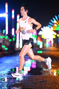 BIB: 2350
                            <button type="button" onclick="openModal(16370725)" class="btn btn-primary btn-sm float-right btn-popup" data-toggle="modal" data-target=".modal-high-quality">
                        <i class="fas fa-shopping-cart"></i> Add to Cart
                    </button>
                                            <button type="button" onclick="isThisMe(16370725, true)" class="btn btn-success btn-sm float-right btn-popup btn-isme hidden" data-toggle="tooltip" data-placement="bottom" title="นี่คือรูปของคุณใช่ไหม คลิกที่นี่เพื่อเอาเข้าอัลบั้ม">
                        <i class="fas fa-plus"></i> Add to album
                    </button>
                    <button type="button" onclick="isThisMe(16370725, false)" class="btn btn-warning btn-sm float-right btn-popup btn-isnotme hidden">
                        <i class="fas fa-ban"></i> Remove from album
                    </button>