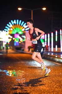 BIB: 3932
                            <button type="button" onclick="openModal(16410686)" class="btn btn-primary btn-sm float-right btn-popup" data-toggle="modal" data-target=".modal-high-quality">
                        <i class="fas fa-shopping-cart"></i> Add to Cart
                    </button>
                                            <button type="button" onclick="isThisMe(16410686, true)" class="btn btn-success btn-sm float-right btn-popup btn-isme hidden" data-toggle="tooltip" data-placement="bottom" title="นี่คือรูปของคุณใช่ไหม คลิกที่นี่เพื่อเอาเข้าอัลบั้ม">
                        <i class="fas fa-plus"></i> Add to album
                    </button>
                    <button type="button" onclick="isThisMe(16410686, false)" class="btn btn-warning btn-sm float-right btn-popup btn-isnotme hidden">
                        <i class="fas fa-ban"></i> Remove from album
                    </button>