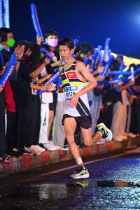 BIB: 40176
                            <button type="button" onclick="openModal(16357578)" class="btn btn-primary btn-sm float-right btn-popup" data-toggle="modal" data-target=".modal-high-quality">
                        <i class="fas fa-shopping-cart"></i> Add to Cart
                    </button>
                                            <button type="button" onclick="isThisMe(16357578, true)" class="btn btn-success btn-sm float-right btn-popup btn-isme hidden" data-toggle="tooltip" data-placement="bottom" title="นี่คือรูปของคุณใช่ไหม คลิกที่นี่เพื่อเอาเข้าอัลบั้ม">
                        <i class="fas fa-plus"></i> Add to album
                    </button>
                    <button type="button" onclick="isThisMe(16357578, false)" class="btn btn-warning btn-sm float-right btn-popup btn-isnotme hidden">
                        <i class="fas fa-ban"></i> Remove from album
                    </button>