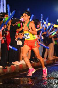 BIB: 0110
                            <button type="button" onclick="openModal(16352527)" class="btn btn-primary btn-sm float-right btn-popup" data-toggle="modal" data-target=".modal-high-quality">
                        <i class="fas fa-shopping-cart"></i> Add to Cart
                    </button>
                                            <button type="button" onclick="isThisMe(16352527, true)" class="btn btn-success btn-sm float-right btn-popup btn-isme hidden" data-toggle="tooltip" data-placement="bottom" title="นี่คือรูปของคุณใช่ไหม คลิกที่นี่เพื่อเอาเข้าอัลบั้ม">
                        <i class="fas fa-plus"></i> Add to album
                    </button>
                    <button type="button" onclick="isThisMe(16352527, false)" class="btn btn-warning btn-sm float-right btn-popup btn-isnotme hidden">
                        <i class="fas fa-ban"></i> Remove from album
                    </button>