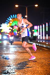 BIB: 21910
                            <button type="button" onclick="openModal(16368293)" class="btn btn-primary btn-sm float-right btn-popup" data-toggle="modal" data-target=".modal-high-quality">
                        <i class="fas fa-shopping-cart"></i> Add to Cart
                    </button>
                                            <button type="button" onclick="isThisMe(16368293, true)" class="btn btn-success btn-sm float-right btn-popup btn-isme hidden" data-toggle="tooltip" data-placement="bottom" title="นี่คือรูปของคุณใช่ไหม คลิกที่นี่เพื่อเอาเข้าอัลบั้ม">
                        <i class="fas fa-plus"></i> Add to album
                    </button>
                    <button type="button" onclick="isThisMe(16368293, false)" class="btn btn-warning btn-sm float-right btn-popup btn-isnotme hidden">
                        <i class="fas fa-ban"></i> Remove from album
                    </button>