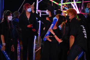 BIB: 
                            <button type="button" onclick="openModal(17454988)" class="btn btn-primary btn-sm float-right btn-popup" data-toggle="modal" data-target=".modal-high-quality">
                        <i class="fas fa-shopping-cart"></i> Add to Cart
                    </button>
                                            <button type="button" onclick="isThisMe(17454988, true)" class="btn btn-success btn-sm float-right btn-popup btn-isme hidden" data-toggle="tooltip" data-placement="bottom" title="นี่คือรูปของคุณใช่ไหม คลิกที่นี่เพื่อเอาเข้าอัลบั้ม">
                        <i class="fas fa-plus"></i> Add to album
                    </button>
                    <button type="button" onclick="isThisMe(17454988, false)" class="btn btn-warning btn-sm float-right btn-popup btn-isnotme hidden">
                        <i class="fas fa-ban"></i> Remove from album
                    </button>