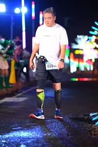 BIB: 4301
                            <button type="button" onclick="openModal(17451895)" class="btn btn-primary btn-sm float-right btn-popup" data-toggle="modal" data-target=".modal-high-quality">
                        <i class="fas fa-shopping-cart"></i> Add to Cart
                    </button>
                                            <button type="button" onclick="isThisMe(17451895, true)" class="btn btn-success btn-sm float-right btn-popup btn-isme hidden" data-toggle="tooltip" data-placement="bottom" title="นี่คือรูปของคุณใช่ไหม คลิกที่นี่เพื่อเอาเข้าอัลบั้ม">
                        <i class="fas fa-plus"></i> Add to album
                    </button>
                    <button type="button" onclick="isThisMe(17451895, false)" class="btn btn-warning btn-sm float-right btn-popup btn-isnotme hidden">
                        <i class="fas fa-ban"></i> Remove from album
                    </button>