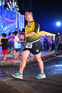 BIB: 058
                            <button type="button" onclick="openModal(17411888)" class="btn btn-primary btn-sm float-right btn-popup" data-toggle="modal" data-target=".modal-high-quality">
                        <i class="fas fa-shopping-cart"></i> Add to Cart
                    </button>
                                            <button type="button" onclick="isThisMe(17411888, true)" class="btn btn-success btn-sm float-right btn-popup btn-isme hidden" data-toggle="tooltip" data-placement="bottom" title="นี่คือรูปของคุณใช่ไหม คลิกที่นี่เพื่อเอาเข้าอัลบั้ม">
                        <i class="fas fa-plus"></i> Add to album
                    </button>
                    <button type="button" onclick="isThisMe(17411888, false)" class="btn btn-warning btn-sm float-right btn-popup btn-isnotme hidden">
                        <i class="fas fa-ban"></i> Remove from album
                    </button>