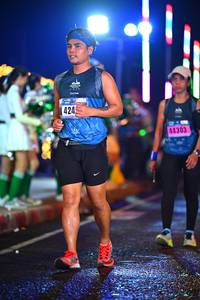 BIB: 424, 44303
                            <button type="button" onclick="openModal(17444602)" class="btn btn-primary btn-sm float-right btn-popup" data-toggle="modal" data-target=".modal-high-quality">
                        <i class="fas fa-shopping-cart"></i> Add to Cart
                    </button>
                                            <button type="button" onclick="isThisMe(17444602, true)" class="btn btn-success btn-sm float-right btn-popup btn-isme hidden" data-toggle="tooltip" data-placement="bottom" title="นี่คือรูปของคุณใช่ไหม คลิกที่นี่เพื่อเอาเข้าอัลบั้ม">
                        <i class="fas fa-plus"></i> Add to album
                    </button>
                    <button type="button" onclick="isThisMe(17444602, false)" class="btn btn-warning btn-sm float-right btn-popup btn-isnotme hidden">
                        <i class="fas fa-ban"></i> Remove from album
                    </button>