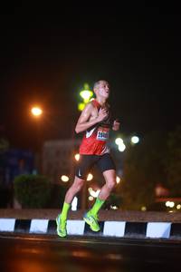 BIB: 2040
                            <button type="button" onclick="openModal(16133936)" class="btn btn-primary btn-sm float-right btn-popup" data-toggle="modal" data-target=".modal-high-quality">
                        <i class="fas fa-shopping-cart"></i> Add to Cart
                    </button>
                                            <button type="button" onclick="isThisMe(16133936, true)" class="btn btn-success btn-sm float-right btn-popup btn-isme hidden" data-toggle="tooltip" data-placement="bottom" title="นี่คือรูปของคุณใช่ไหม คลิกที่นี่เพื่อเอาเข้าอัลบั้ม">
                        <i class="fas fa-plus"></i> Add to album
                    </button>
                    <button type="button" onclick="isThisMe(16133936, false)" class="btn btn-warning btn-sm float-right btn-popup btn-isnotme hidden">
                        <i class="fas fa-ban"></i> Remove from album
                    </button>
