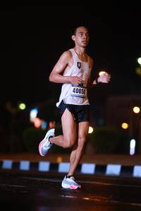 BIB: 40050
                            <button type="button" onclick="openModal(16099991)" class="btn btn-primary btn-sm float-right btn-popup" data-toggle="modal" data-target=".modal-high-quality">
                        <i class="fas fa-shopping-cart"></i> Add to Cart
                    </button>
                                            <button type="button" onclick="isThisMe(16099991, true)" class="btn btn-success btn-sm float-right btn-popup btn-isme hidden" data-toggle="tooltip" data-placement="bottom" title="นี่คือรูปของคุณใช่ไหม คลิกที่นี่เพื่อเอาเข้าอัลบั้ม">
                        <i class="fas fa-plus"></i> Add to album
                    </button>
                    <button type="button" onclick="isThisMe(16099991, false)" class="btn btn-warning btn-sm float-right btn-popup btn-isnotme hidden">
                        <i class="fas fa-ban"></i> Remove from album
                    </button>