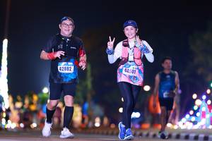BIB: 44501, 42882
                            <button type="button" onclick="openModal(16378005)" class="btn btn-primary btn-sm float-right btn-popup" data-toggle="modal" data-target=".modal-high-quality">
                        <i class="fas fa-shopping-cart"></i> Add to Cart
                    </button>
                                            <button type="button" onclick="isThisMe(16378005, true)" class="btn btn-success btn-sm float-right btn-popup btn-isme hidden" data-toggle="tooltip" data-placement="bottom" title="นี่คือรูปของคุณใช่ไหม คลิกที่นี่เพื่อเอาเข้าอัลบั้ม">
                        <i class="fas fa-plus"></i> Add to album
                    </button>
                    <button type="button" onclick="isThisMe(16378005, false)" class="btn btn-warning btn-sm float-right btn-popup btn-isnotme hidden">
                        <i class="fas fa-ban"></i> Remove from album
                    </button>