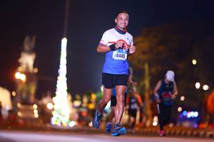 BIB: 40445
                            <button type="button" onclick="openModal(16361255)" class="btn btn-primary btn-sm float-right btn-popup" data-toggle="modal" data-target=".modal-high-quality">
                        <i class="fas fa-shopping-cart"></i> Add to Cart
                    </button>
                                            <button type="button" onclick="isThisMe(16361255, true)" class="btn btn-success btn-sm float-right btn-popup btn-isme hidden" data-toggle="tooltip" data-placement="bottom" title="นี่คือรูปของคุณใช่ไหม คลิกที่นี่เพื่อเอาเข้าอัลบั้ม">
                        <i class="fas fa-plus"></i> Add to album
                    </button>
                    <button type="button" onclick="isThisMe(16361255, false)" class="btn btn-warning btn-sm float-right btn-popup btn-isnotme hidden">
                        <i class="fas fa-ban"></i> Remove from album
                    </button>