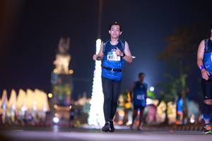 BIB: 417
                            <button type="button" onclick="openModal(16357286)" class="btn btn-primary btn-sm float-right btn-popup" data-toggle="modal" data-target=".modal-high-quality">
                        <i class="fas fa-shopping-cart"></i> Add to Cart
                    </button>
                                            <button type="button" onclick="isThisMe(16357286, true)" class="btn btn-success btn-sm float-right btn-popup btn-isme hidden" data-toggle="tooltip" data-placement="bottom" title="นี่คือรูปของคุณใช่ไหม คลิกที่นี่เพื่อเอาเข้าอัลบั้ม">
                        <i class="fas fa-plus"></i> Add to album
                    </button>
                    <button type="button" onclick="isThisMe(16357286, false)" class="btn btn-warning btn-sm float-right btn-popup btn-isnotme hidden">
                        <i class="fas fa-ban"></i> Remove from album
                    </button>
