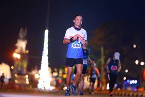 BIB: 40445
                            <button type="button" onclick="openModal(16361247)" class="btn btn-primary btn-sm float-right btn-popup" data-toggle="modal" data-target=".modal-high-quality">
                        <i class="fas fa-shopping-cart"></i> Add to Cart
                    </button>
                                            <button type="button" onclick="isThisMe(16361247, true)" class="btn btn-success btn-sm float-right btn-popup btn-isme hidden" data-toggle="tooltip" data-placement="bottom" title="นี่คือรูปของคุณใช่ไหม คลิกที่นี่เพื่อเอาเข้าอัลบั้ม">
                        <i class="fas fa-plus"></i> Add to album
                    </button>
                    <button type="button" onclick="isThisMe(16361247, false)" class="btn btn-warning btn-sm float-right btn-popup btn-isnotme hidden">
                        <i class="fas fa-ban"></i> Remove from album
                    </button>