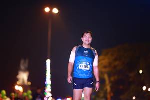 BIB: 207
                            <button type="button" onclick="openModal(16364648)" class="btn btn-primary btn-sm float-right btn-popup" data-toggle="modal" data-target=".modal-high-quality">
                        <i class="fas fa-shopping-cart"></i> Add to Cart
                    </button>
                                            <button type="button" onclick="isThisMe(16364648, true)" class="btn btn-success btn-sm float-right btn-popup btn-isme hidden" data-toggle="tooltip" data-placement="bottom" title="นี่คือรูปของคุณใช่ไหม คลิกที่นี่เพื่อเอาเข้าอัลบั้ม">
                        <i class="fas fa-plus"></i> Add to album
                    </button>
                    <button type="button" onclick="isThisMe(16364648, false)" class="btn btn-warning btn-sm float-right btn-popup btn-isnotme hidden">
                        <i class="fas fa-ban"></i> Remove from album
                    </button>