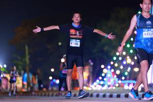 BIB: 64407, 42065
                            <button type="button" onclick="openModal(16488056)" class="btn btn-primary btn-sm float-right btn-popup" data-toggle="modal" data-target=".modal-high-quality">
                        <i class="fas fa-shopping-cart"></i> Add to Cart
                    </button>
                                            <button type="button" onclick="isThisMe(16488056, true)" class="btn btn-success btn-sm float-right btn-popup btn-isme hidden" data-toggle="tooltip" data-placement="bottom" title="นี่คือรูปของคุณใช่ไหม คลิกที่นี่เพื่อเอาเข้าอัลบั้ม">
                        <i class="fas fa-plus"></i> Add to album
                    </button>
                    <button type="button" onclick="isThisMe(16488056, false)" class="btn btn-warning btn-sm float-right btn-popup btn-isnotme hidden">
                        <i class="fas fa-ban"></i> Remove from album
                    </button>