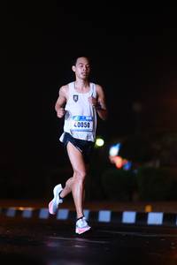 BIB: 40050
                            <button type="button" onclick="openModal(18191904)" class="btn btn-primary btn-sm float-right btn-popup" data-toggle="modal" data-target=".modal-high-quality">
                        <i class="fas fa-shopping-cart"></i> Add to Cart
                    </button>
                                            <button type="button" onclick="isThisMe(18191904, true)" class="btn btn-success btn-sm float-right btn-popup btn-isme hidden" data-toggle="tooltip" data-placement="bottom" title="นี่คือรูปของคุณใช่ไหม คลิกที่นี่เพื่อเอาเข้าอัลบั้ม">
                        <i class="fas fa-plus"></i> Add to album
                    </button>
                    <button type="button" onclick="isThisMe(18191904, false)" class="btn btn-warning btn-sm float-right btn-popup btn-isnotme hidden">
                        <i class="fas fa-ban"></i> Remove from album
                    </button>