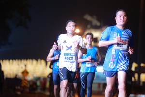 BIB: 800, 40424, 2023
                            <button type="button" onclick="openModal(18192129)" class="btn btn-primary btn-sm float-right btn-popup" data-toggle="modal" data-target=".modal-high-quality">
                        <i class="fas fa-shopping-cart"></i> Add to Cart
                    </button>
                                            <button type="button" onclick="isThisMe(18192129, true)" class="btn btn-success btn-sm float-right btn-popup btn-isme hidden" data-toggle="tooltip" data-placement="bottom" title="นี่คือรูปของคุณใช่ไหม คลิกที่นี่เพื่อเอาเข้าอัลบั้ม">
                        <i class="fas fa-plus"></i> Add to album
                    </button>
                    <button type="button" onclick="isThisMe(18192129, false)" class="btn btn-warning btn-sm float-right btn-popup btn-isnotme hidden">
                        <i class="fas fa-ban"></i> Remove from album
                    </button>