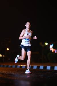 BIB: 40050, 841
                            <button type="button" onclick="openModal(18191898)" class="btn btn-primary btn-sm float-right btn-popup" data-toggle="modal" data-target=".modal-high-quality">
                        <i class="fas fa-shopping-cart"></i> Add to Cart
                    </button>
                                            <button type="button" onclick="isThisMe(18191898, true)" class="btn btn-success btn-sm float-right btn-popup btn-isme hidden" data-toggle="tooltip" data-placement="bottom" title="นี่คือรูปของคุณใช่ไหม คลิกที่นี่เพื่อเอาเข้าอัลบั้ม">
                        <i class="fas fa-plus"></i> Add to album
                    </button>
                    <button type="button" onclick="isThisMe(18191898, false)" class="btn btn-warning btn-sm float-right btn-popup btn-isnotme hidden">
                        <i class="fas fa-ban"></i> Remove from album
                    </button>