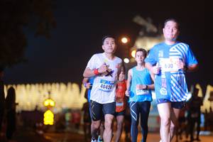 BIB: 800, 40424, 219
                            <button type="button" onclick="openModal(16122407)" class="btn btn-primary btn-sm float-right btn-popup" data-toggle="modal" data-target=".modal-high-quality">
                        <i class="fas fa-shopping-cart"></i> Add to Cart
                    </button>
                                            <button type="button" onclick="isThisMe(16122407, true)" class="btn btn-success btn-sm float-right btn-popup btn-isme hidden" data-toggle="tooltip" data-placement="bottom" title="นี่คือรูปของคุณใช่ไหม คลิกที่นี่เพื่อเอาเข้าอัลบั้ม">
                        <i class="fas fa-plus"></i> Add to album
                    </button>
                    <button type="button" onclick="isThisMe(16122407, false)" class="btn btn-warning btn-sm float-right btn-popup btn-isnotme hidden">
                        <i class="fas fa-ban"></i> Remove from album
                    </button>