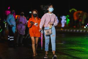 BIB: 
                            <button type="button" onclick="openModal(18263974)" class="btn btn-primary btn-sm float-right btn-popup" data-toggle="modal" data-target=".modal-high-quality">
                        <i class="fas fa-shopping-cart"></i> Add to Cart
                    </button>
                                            <button type="button" onclick="isThisMe(18263974, true)" class="btn btn-success btn-sm float-right btn-popup btn-isme hidden" data-toggle="tooltip" data-placement="bottom" title="นี่คือรูปของคุณใช่ไหม คลิกที่นี่เพื่อเอาเข้าอัลบั้ม">
                        <i class="fas fa-plus"></i> Add to album
                    </button>
                    <button type="button" onclick="isThisMe(18263974, false)" class="btn btn-warning btn-sm float-right btn-popup btn-isnotme hidden">
                        <i class="fas fa-ban"></i> Remove from album
                    </button>