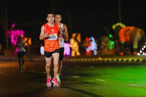 BIB: 21225
                            <button type="button" onclick="openModal(18264098)" class="btn btn-primary btn-sm float-right btn-popup" data-toggle="modal" data-target=".modal-high-quality">
                        <i class="fas fa-shopping-cart"></i> Add to Cart
                    </button>
                                            <button type="button" onclick="isThisMe(18264098, true)" class="btn btn-success btn-sm float-right btn-popup btn-isme hidden" data-toggle="tooltip" data-placement="bottom" title="นี่คือรูปของคุณใช่ไหม คลิกที่นี่เพื่อเอาเข้าอัลบั้ม">
                        <i class="fas fa-plus"></i> Add to album
                    </button>
                    <button type="button" onclick="isThisMe(18264098, false)" class="btn btn-warning btn-sm float-right btn-popup btn-isnotme hidden">
                        <i class="fas fa-ban"></i> Remove from album
                    </button>